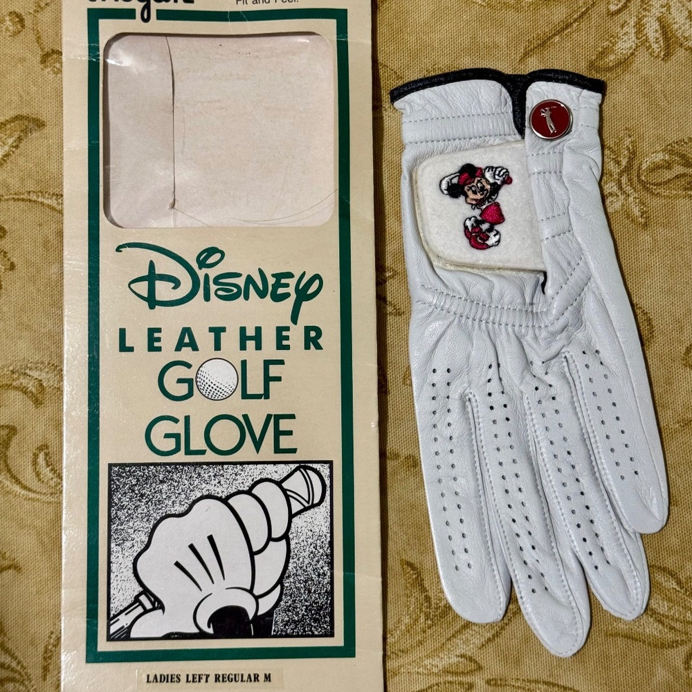 Disney Mickey’s Cabretta Golf Glove Style D500 Men’s Regular Size M/L - NEW